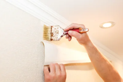 Pose de papier peint à Missery — revêtements muraux et toiles de verre